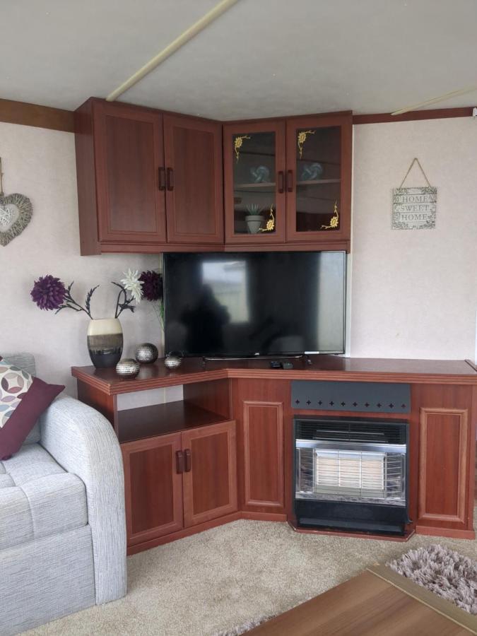 L&G Family Holidays 6 Berth Coral Beach Laura Familys Only And Lead Person Must Be Over 30 Ingoldmells Exteriér fotografie