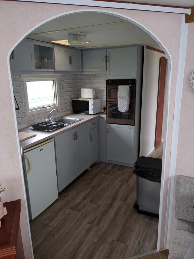 L&G Family Holidays 6 Berth Coral Beach Laura Familys Only And Lead Person Must Be Over 30 Ingoldmells Exteriér fotografie