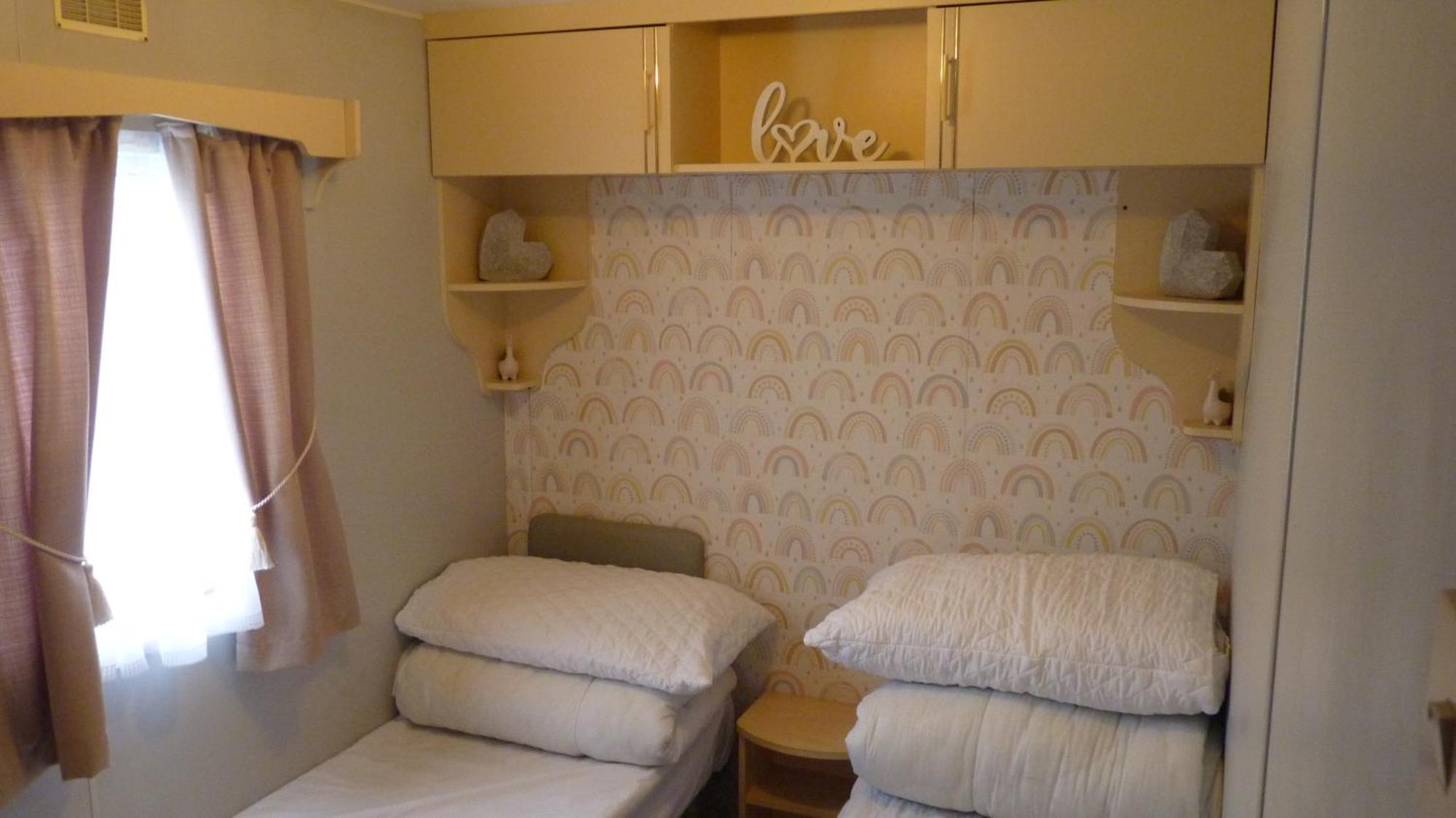 L&G Family Holidays 6 Berth Coral Beach Laura Familys Only And Lead Person Must Be Over 30 Ingoldmells Exteriér fotografie